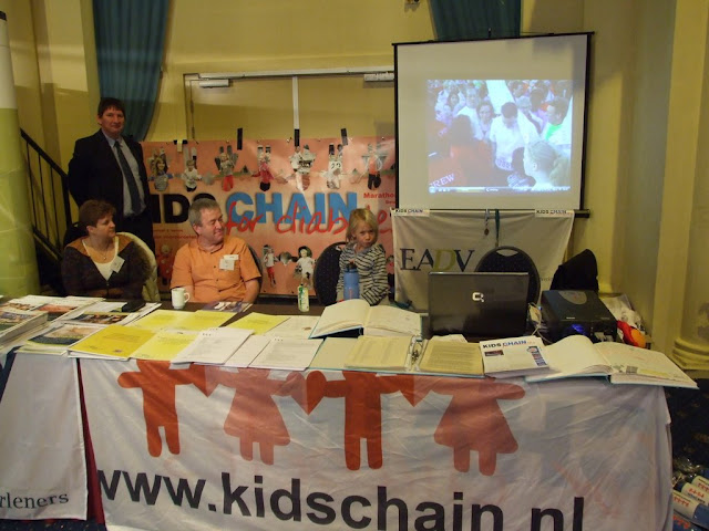 Stand van Kids Chain op het EADV Symposium